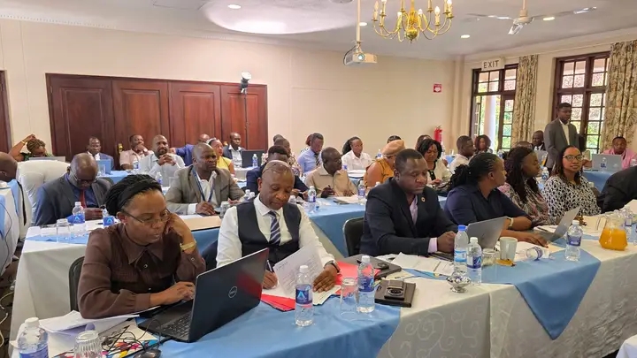 Pharma players welcome fee cuts as Cabinet moves to streamline regulation